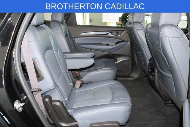 Used 2024 Buick Enclave Premium AWD/4WD image 31