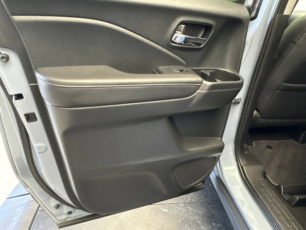Used 2023 Honda Ridgeline RTL image 19