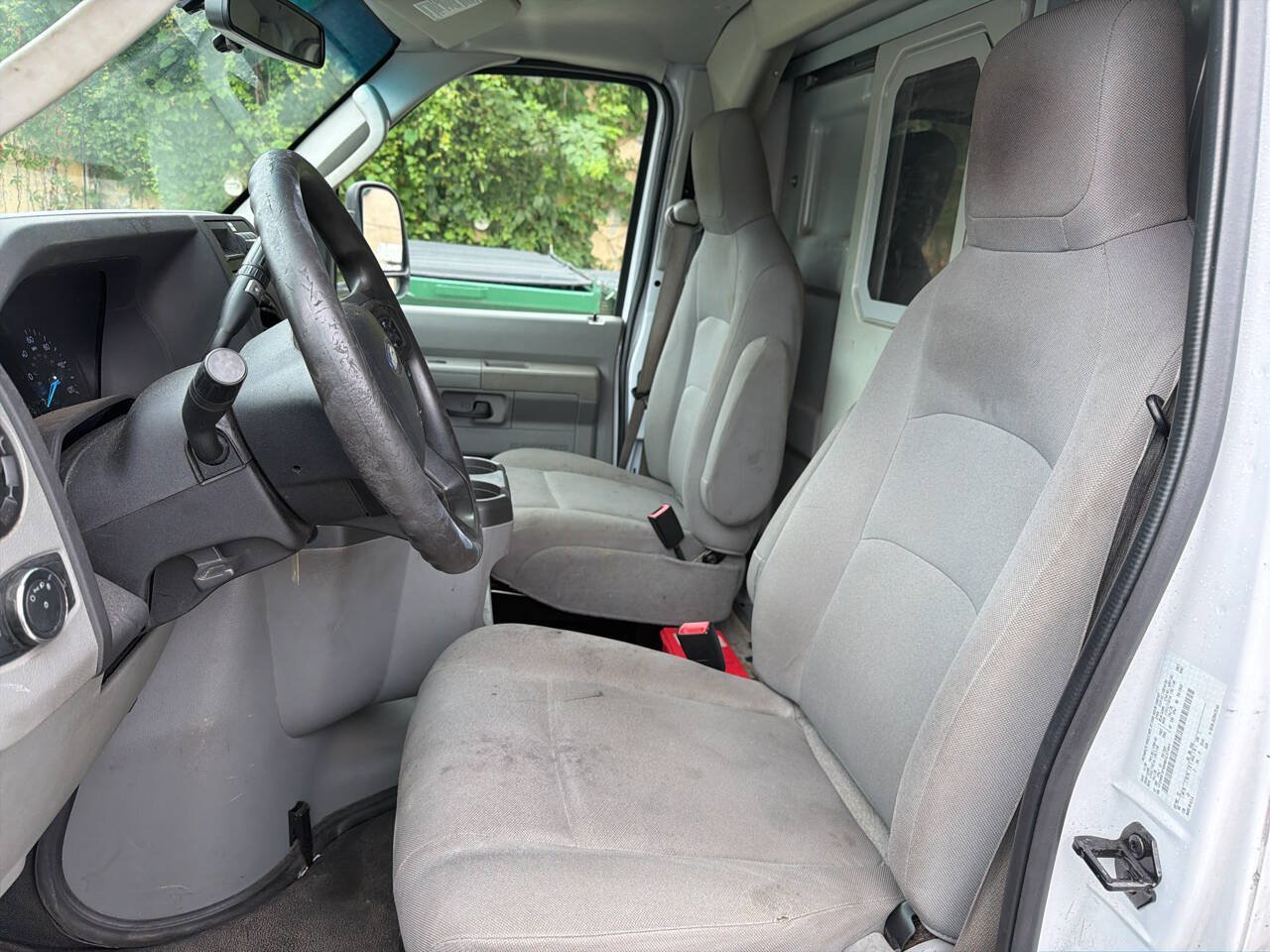 Used 2021 Ford E-350 and Econoline 350 Super Duty w/ Power Windows & Locks Group RWD image 9