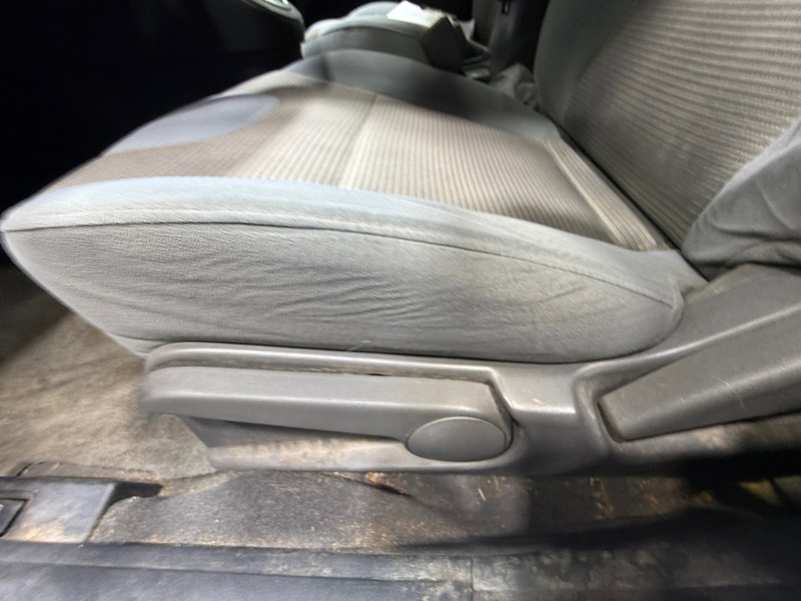 Used 2011 Nissan Sentra 2.0 SR w/ Convenience Pkg image 14