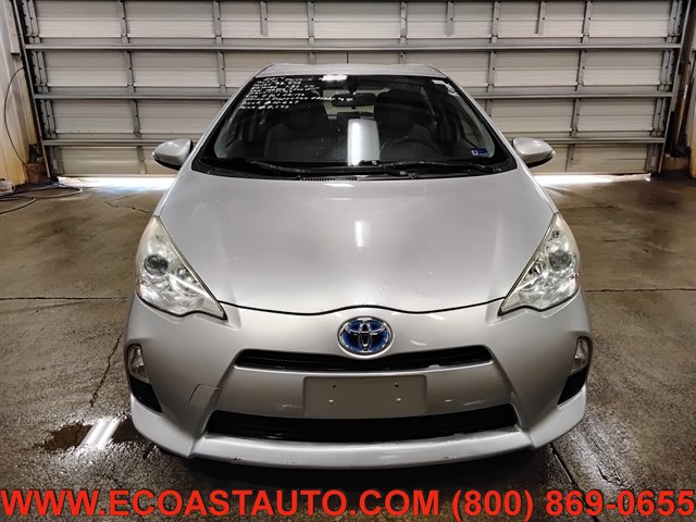 Used 2014 Toyota Prius C One FWD image 7