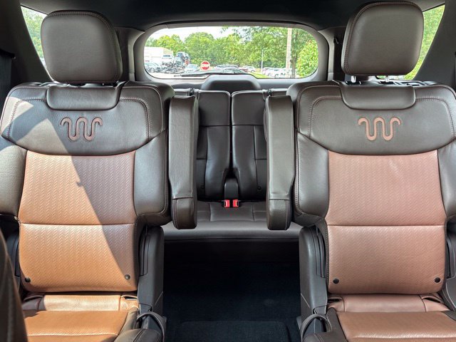 Used 2021 Ford Explorer King Ranch w/ Premium Technology Package AWD/4WD image 27