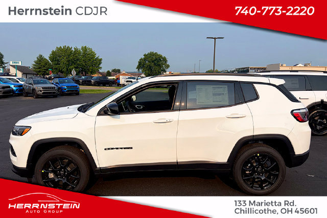 New 2026 Jeep Compass Latitude AWD/4WD image 4