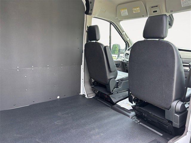 New 2025 Ford Transit 250 148 Medium Roof w/ Load Area Protection Package image 15