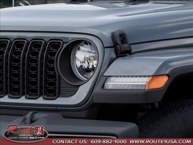 New 2026 Jeep Gladiator Sport AWD/4WD image 11
