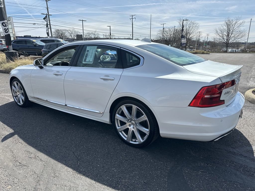 Used 2020 Volvo S90 T6 Inscription w/ Protection Package Premier image 10