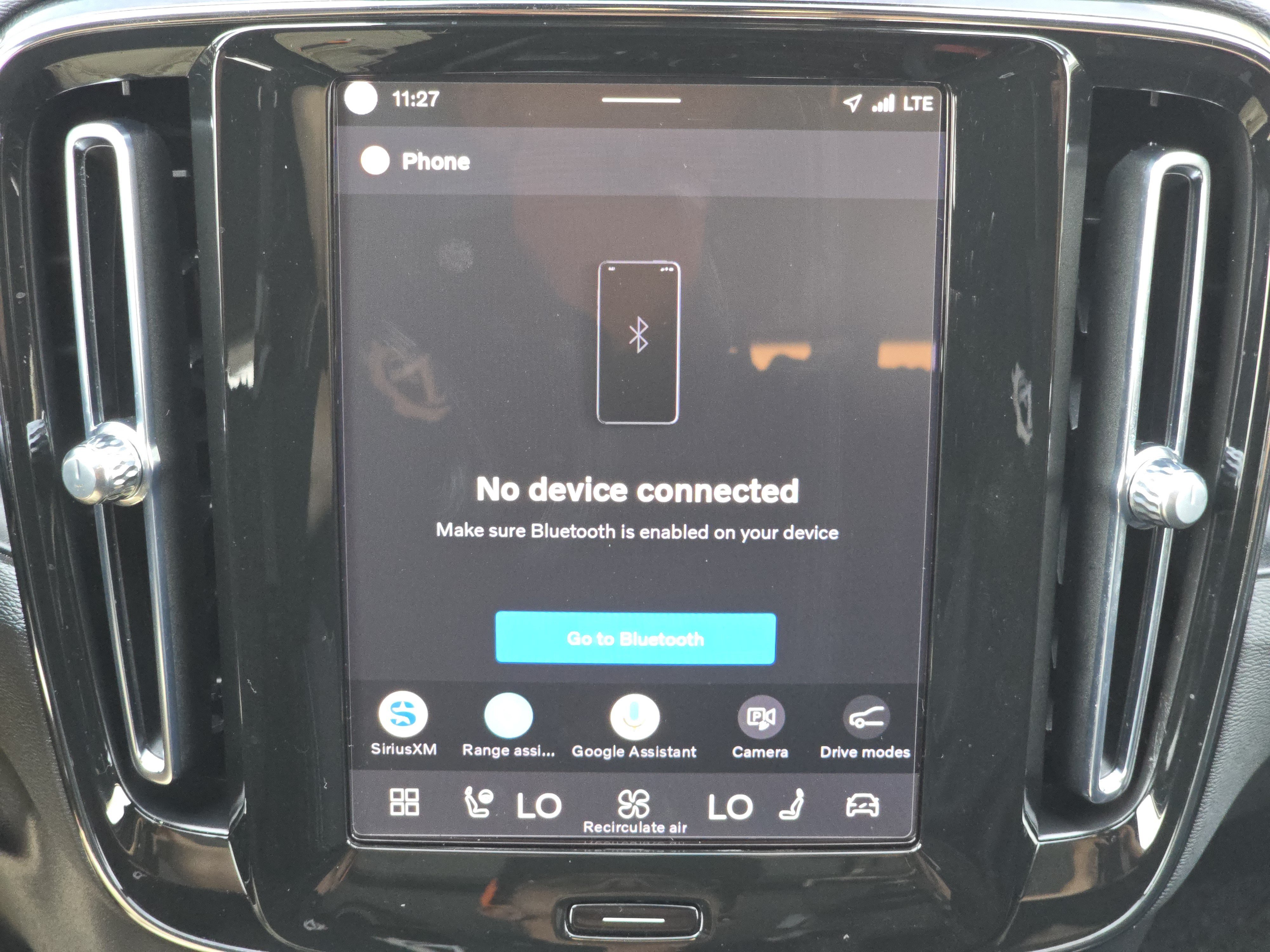 Used 2024 Volvo XC40 Recharge Plus w/ Protection Package Premier AWD/4WD image 14