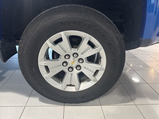 Used 2019 Chevrolet Colorado LT w/ LT Convenience Package image 12
