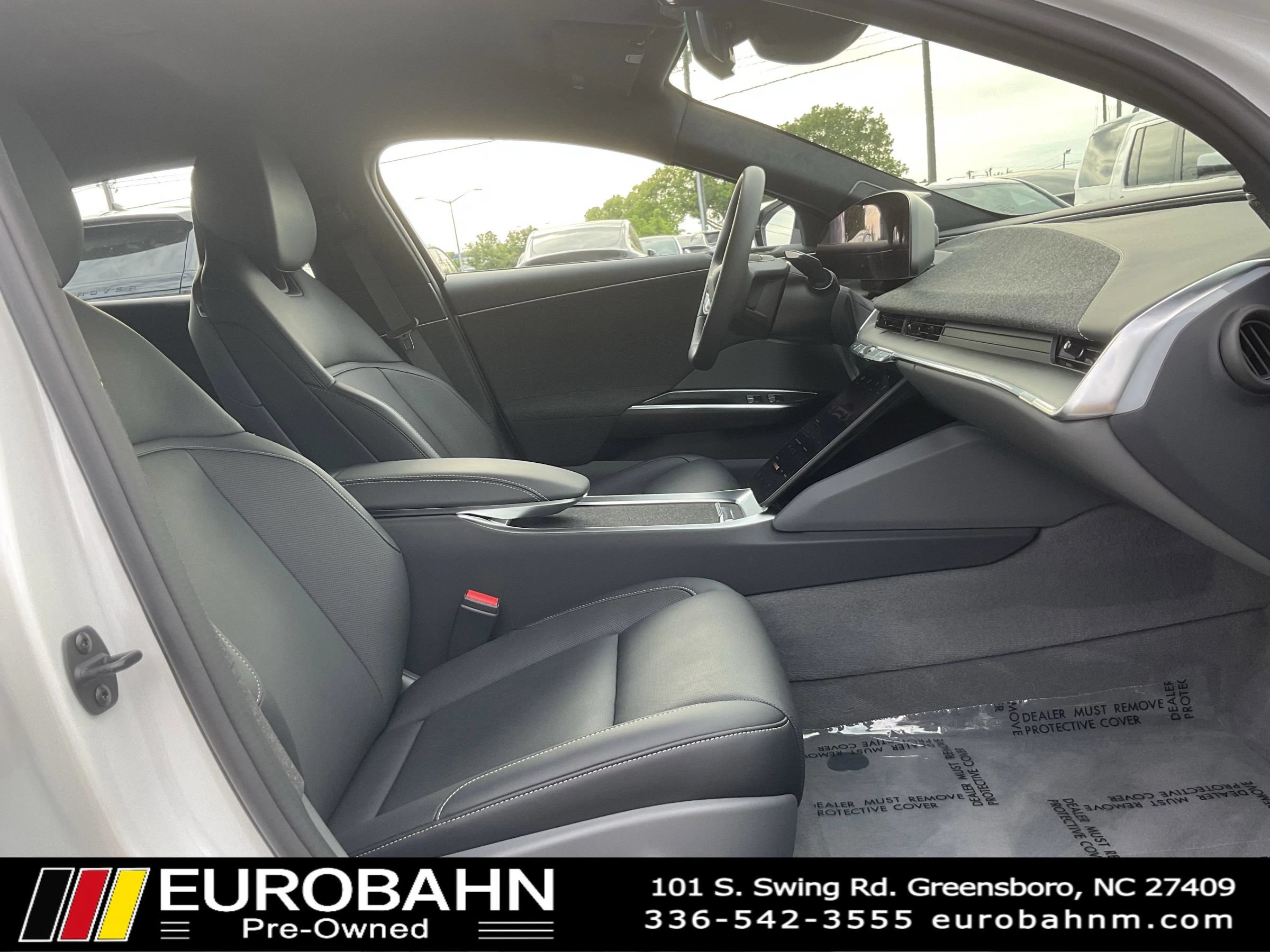 Used 2024 Lucid Air Pure RWD image 21