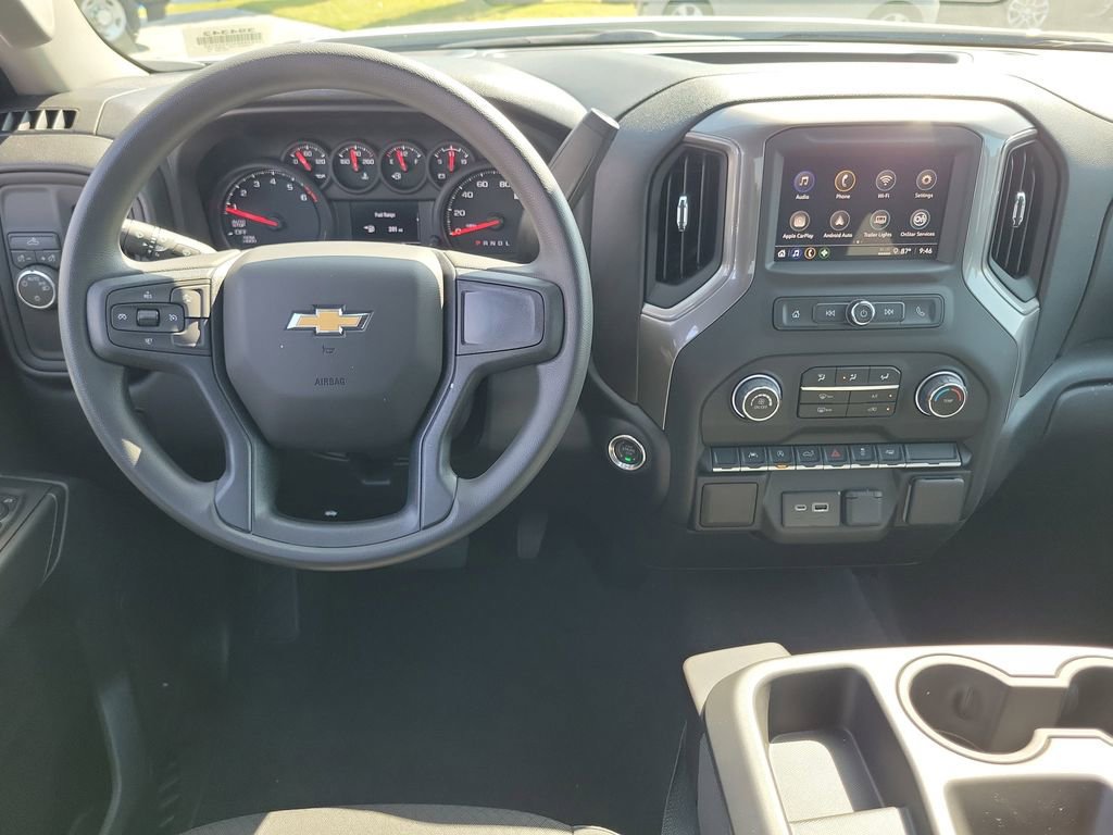 New 2026 Chevrolet Silverado 1500 Custom RWD image 4