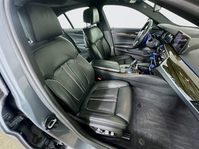 Used 2019 BMW M550i xDrive AWD/4WD image 8
