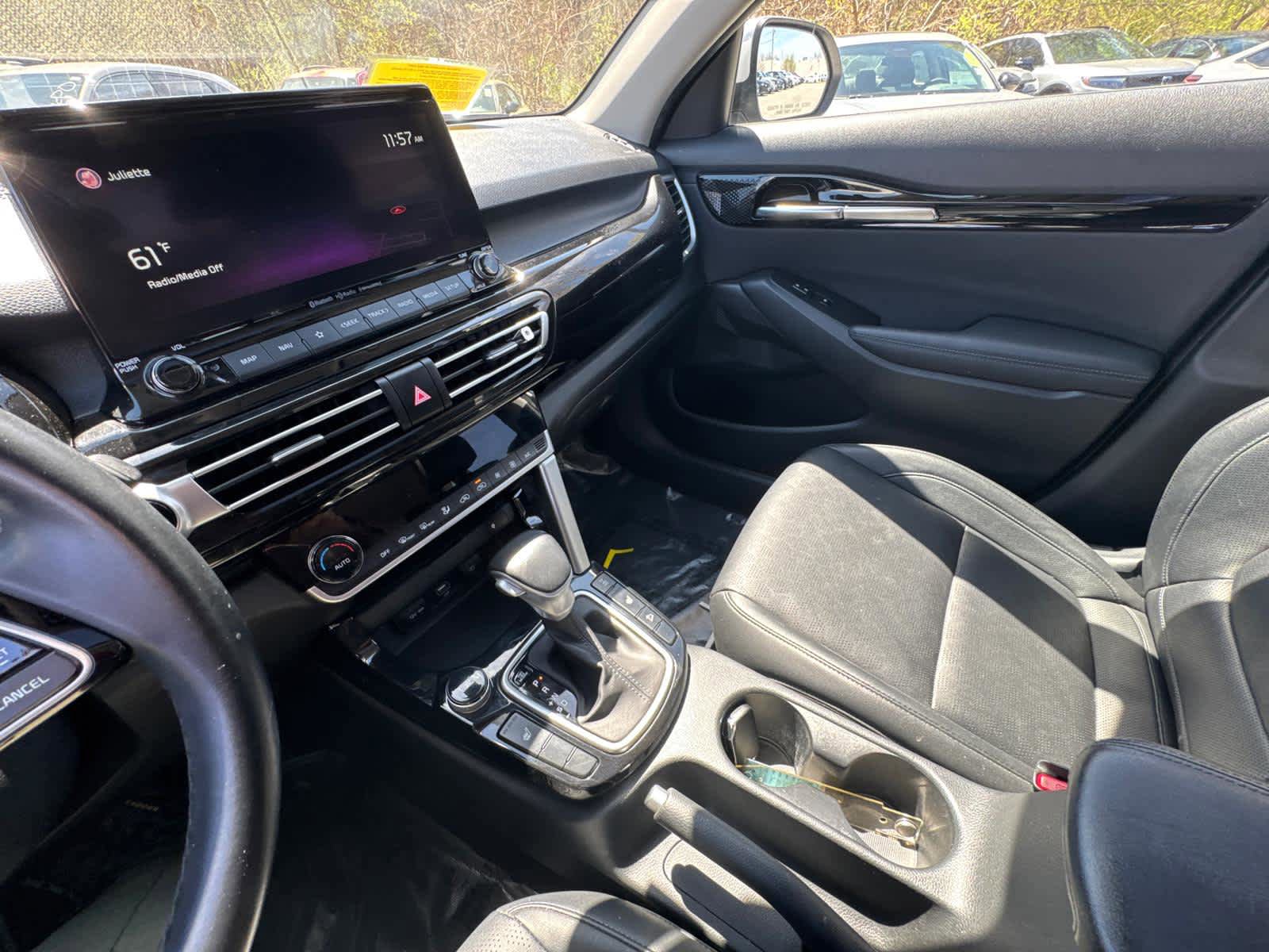 Used 2022 Kia Seltos EX AWD/4WD image 23