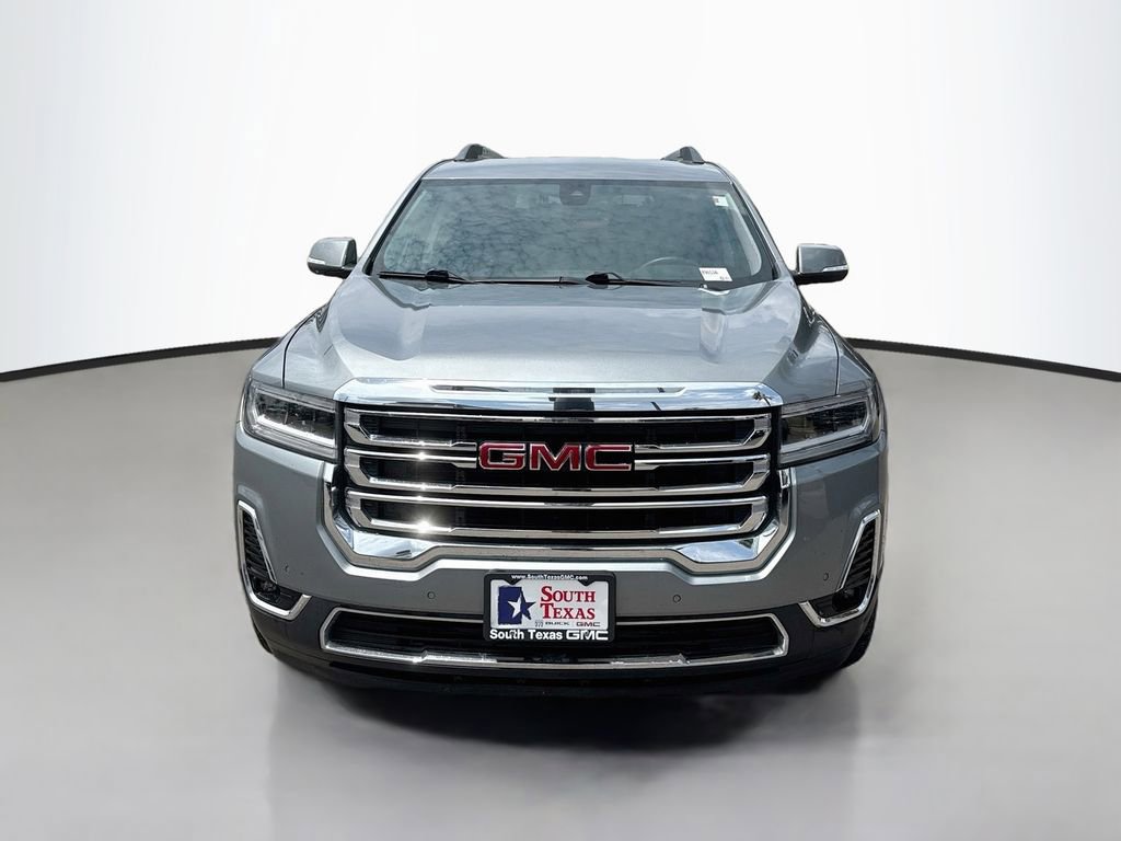 Used 2023 GMC Acadia SLT AWD/4WD image 2