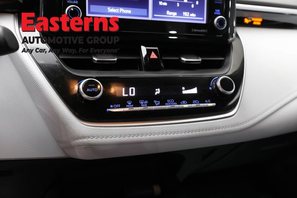 Used 2022 Toyota Corolla SE FWD image 19