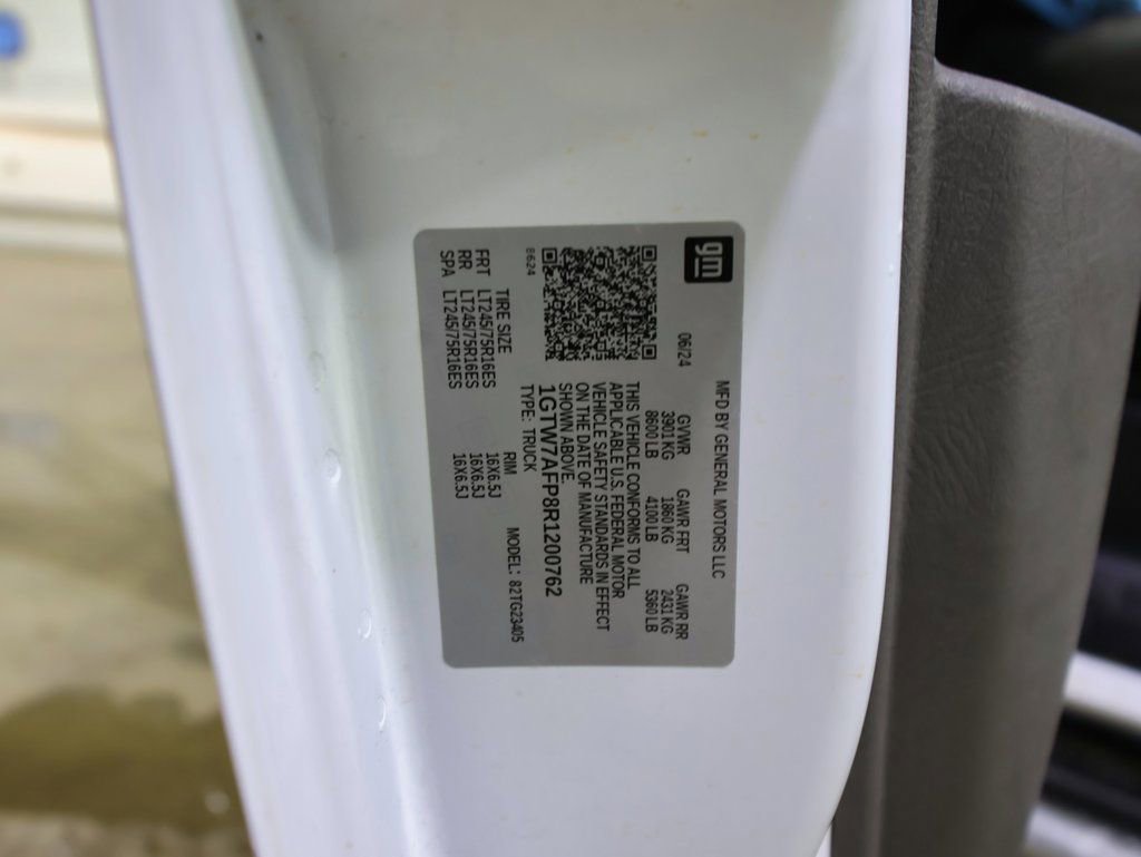 Certified 2024 GMC Savana 2500 w/ Driver Convenience Package image 26