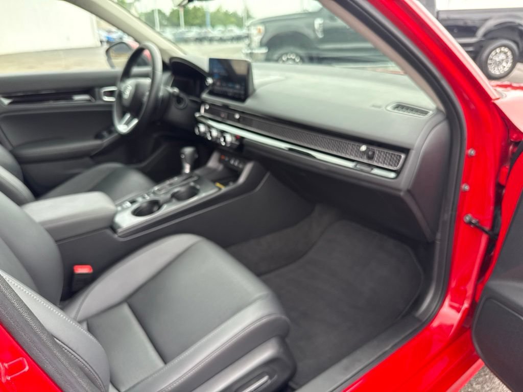 Used 2023 Honda Civic Touring image 31