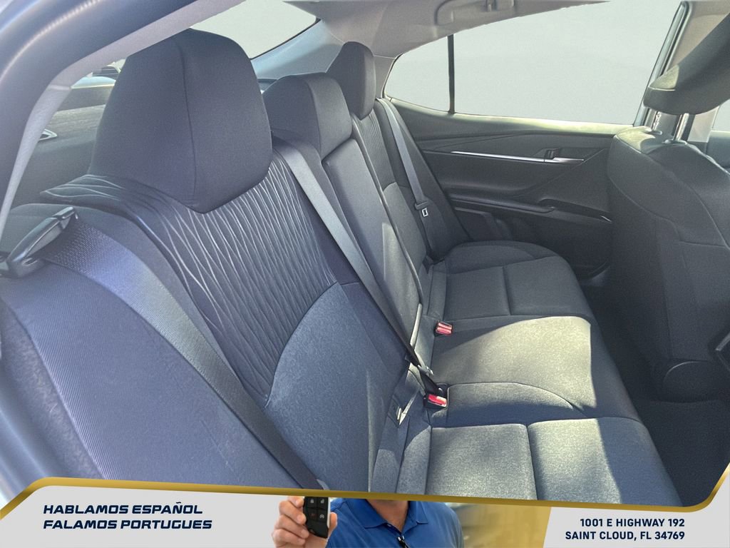 Used 2025 Toyota Camry LE image 29