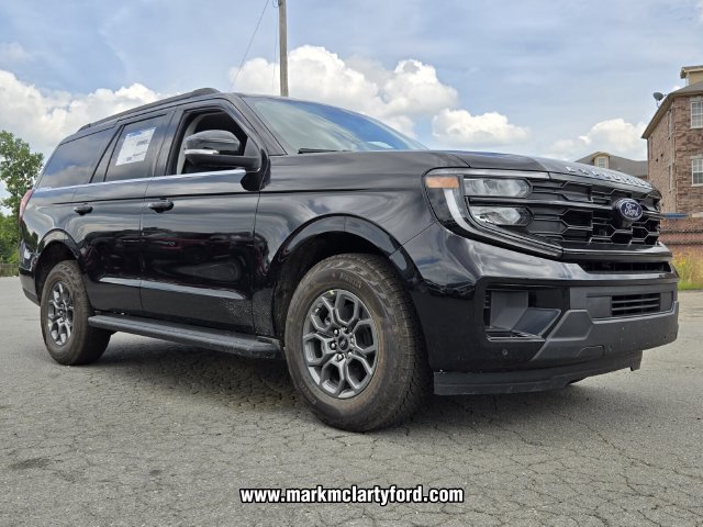 New 2026 Ford Expedition Active RWD image 5