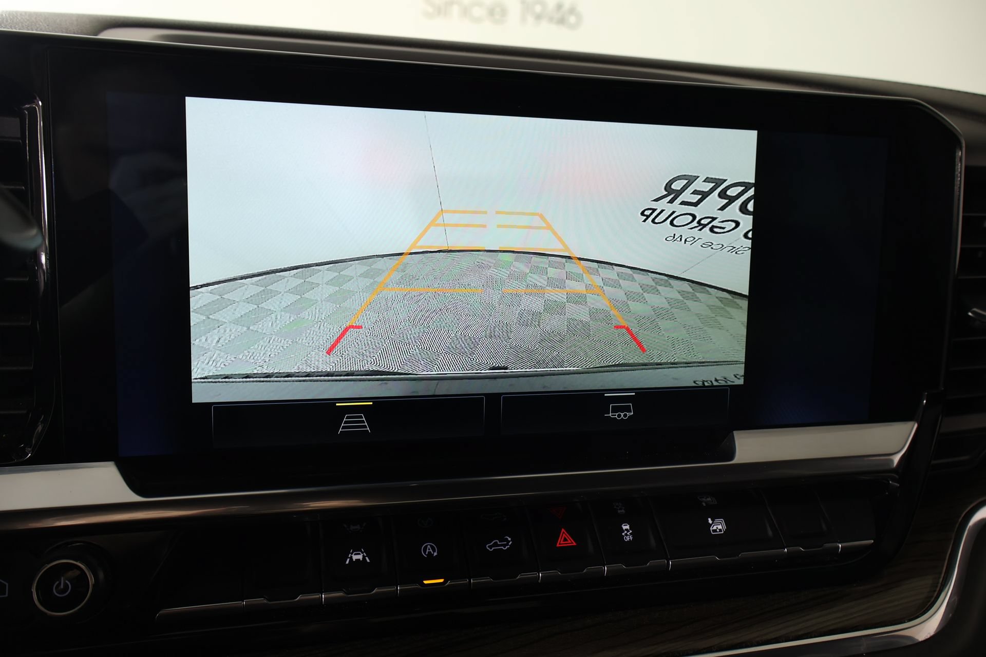 Used 2023 Chevrolet Silverado 1500 LT AWD/4WD image 6