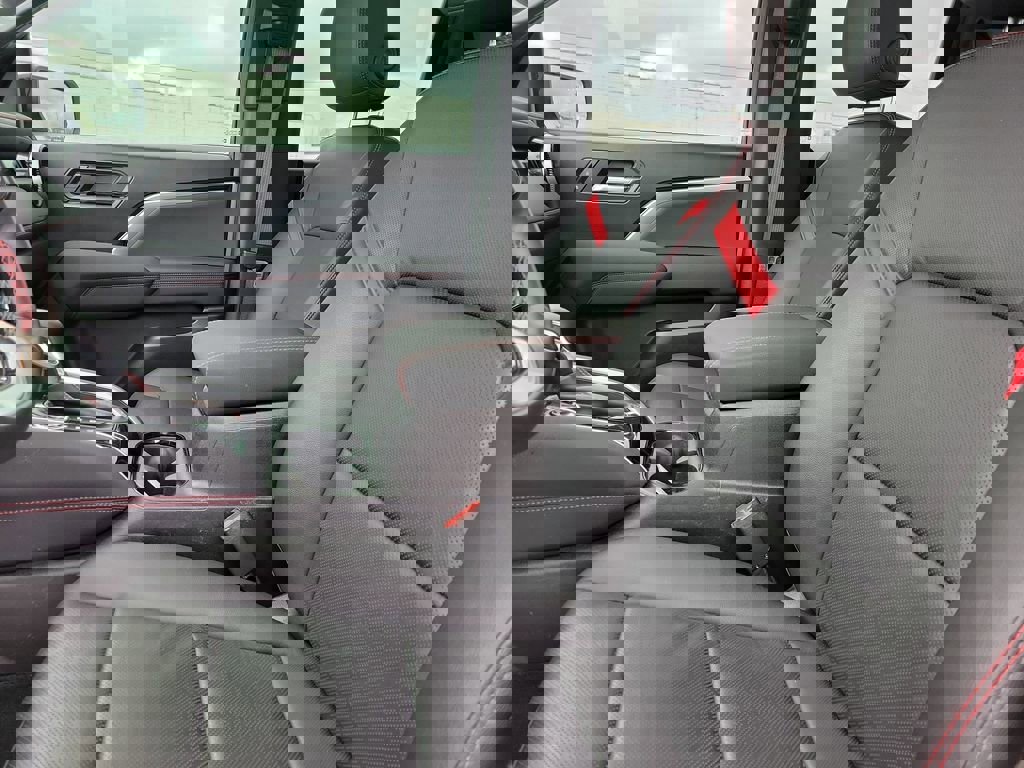 Used 2023 Chevrolet Colorado Z71 w/ Z71 Convenience Package 2 image 20