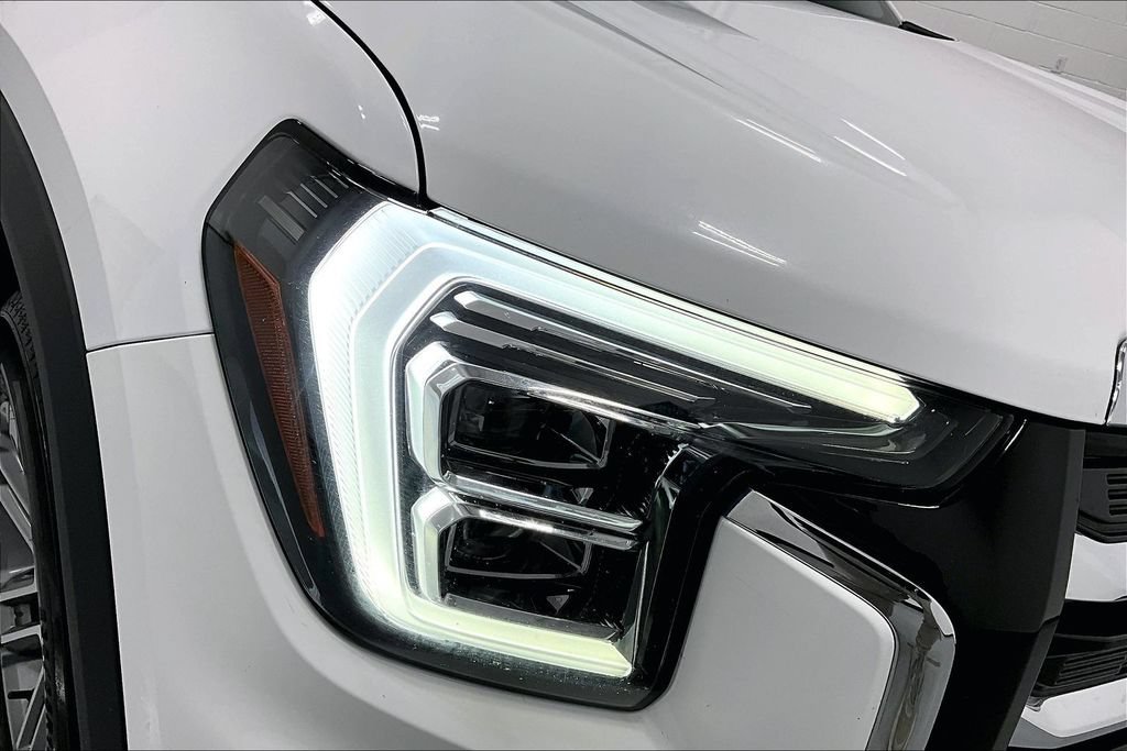 Used 2025 GMC Terrain Elevation FWD image 34