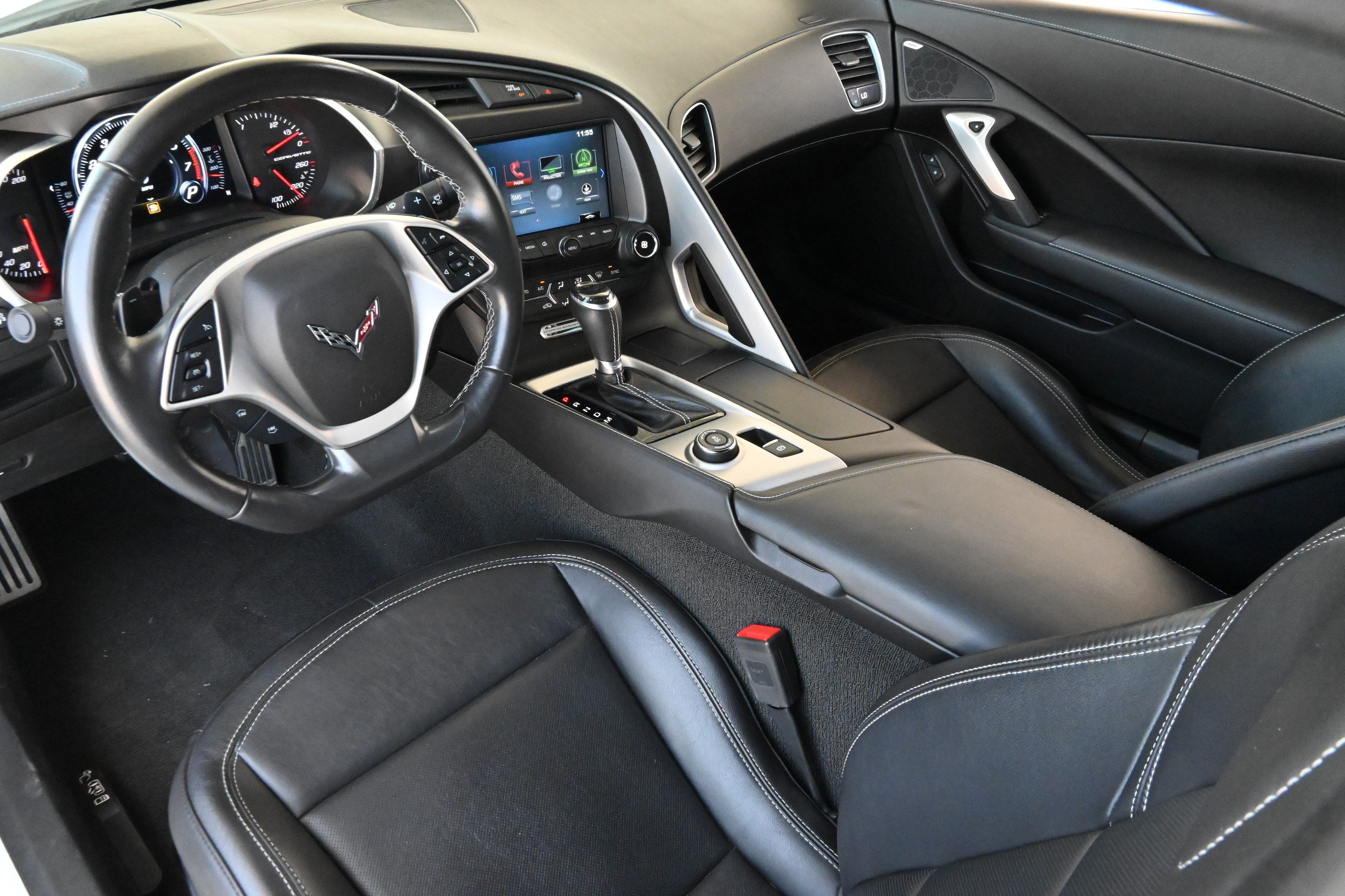 Used 2019 Chevrolet Corvette Grand Sport RWD image 13