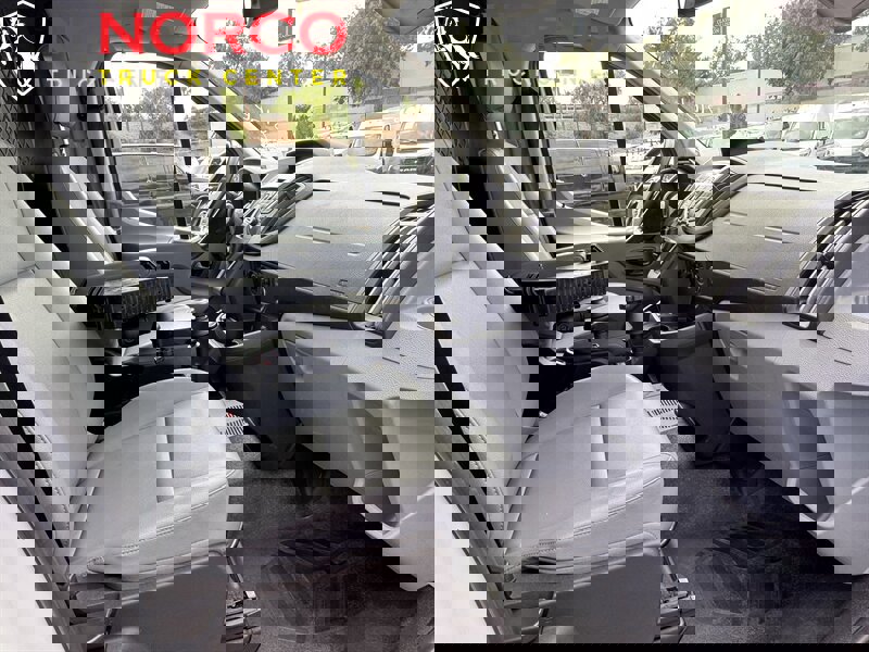 Used 2017 Ford Transit 250 130 Low Roof image 21