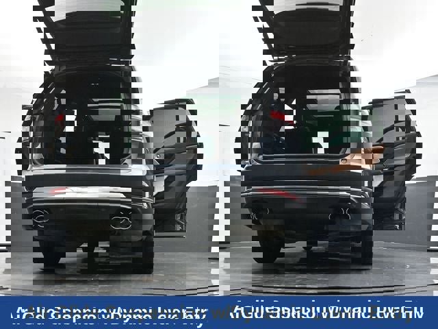 Used 2023 Lincoln Aviator Reserve w/ Equipment Group 201A image 40