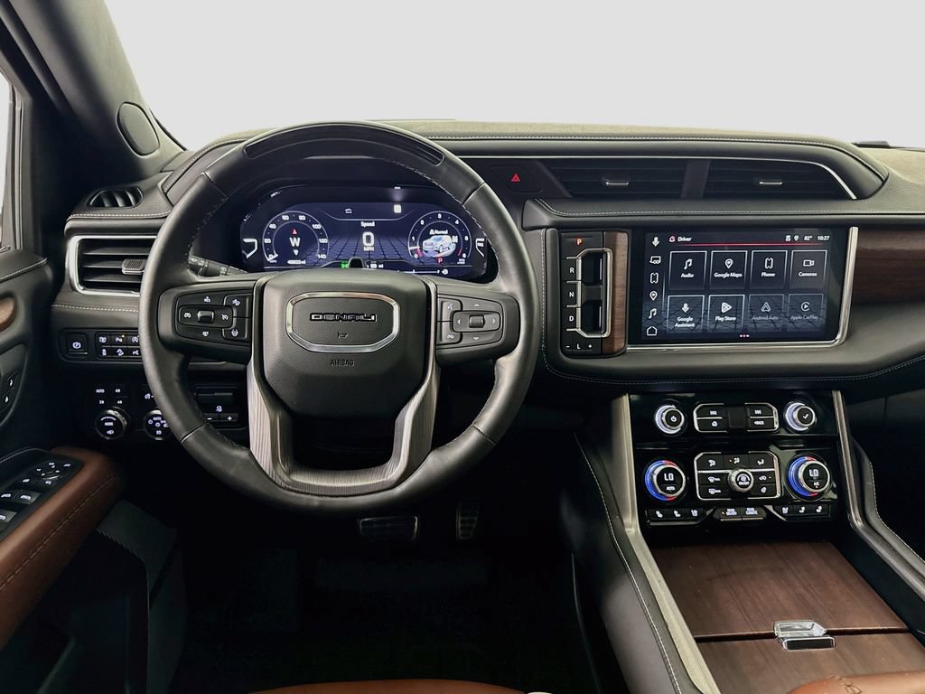 Used 2023 GMC Yukon Denali Ultimate w/ LPO, Floor Liner Package AWD/4WD image 24