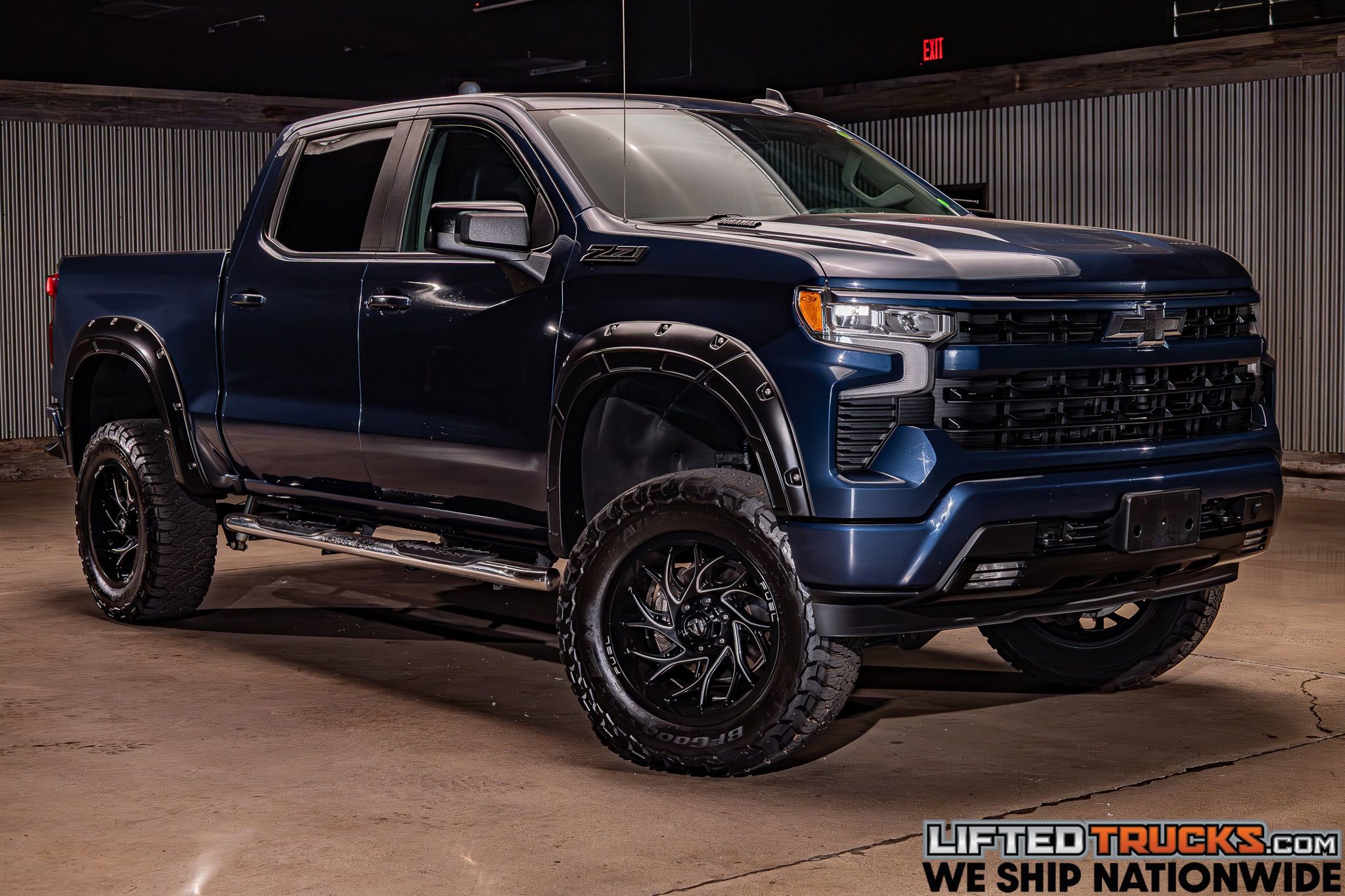 Used 2022 Chevrolet Silverado 1500 RST AWD/4WD image 1