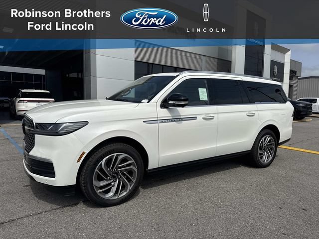 New 2026 Lincoln Navigator L Reserve AWD/4WD image 1