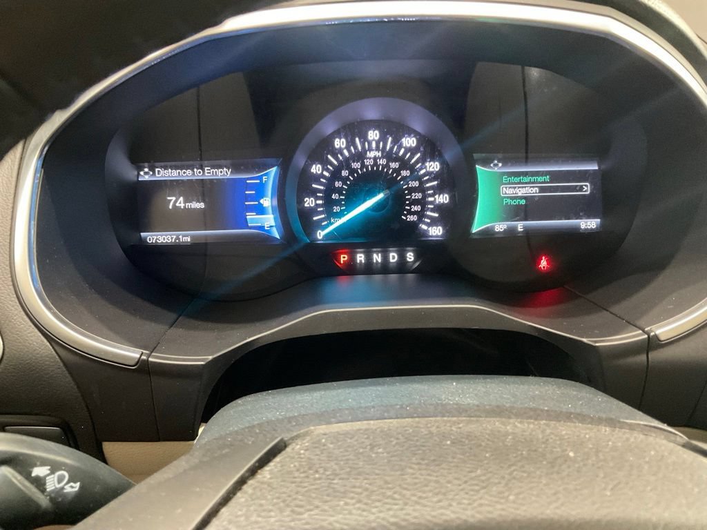 Used 2017 Ford Edge Titanium w/ Equipment Group 301A FWD image 17
