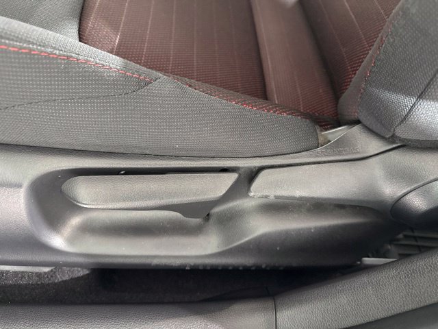Used 2023 Toyota Corolla SE FWD image 17