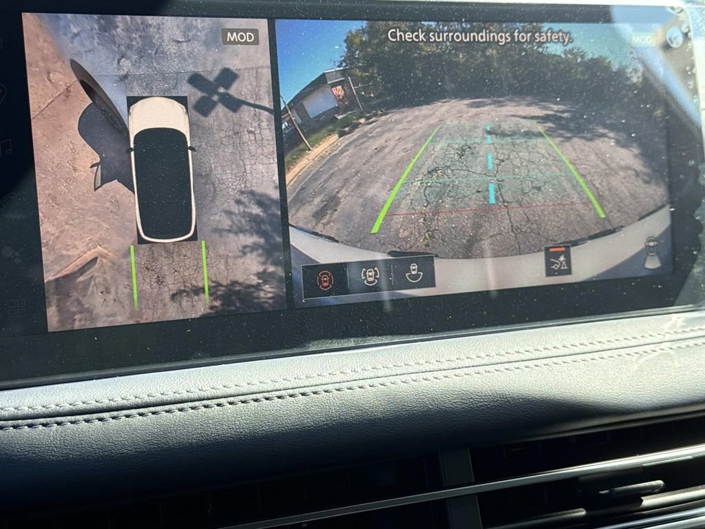 New 2026 INFINITI QX60 Luxe w/ Dark Cargo Package image 4