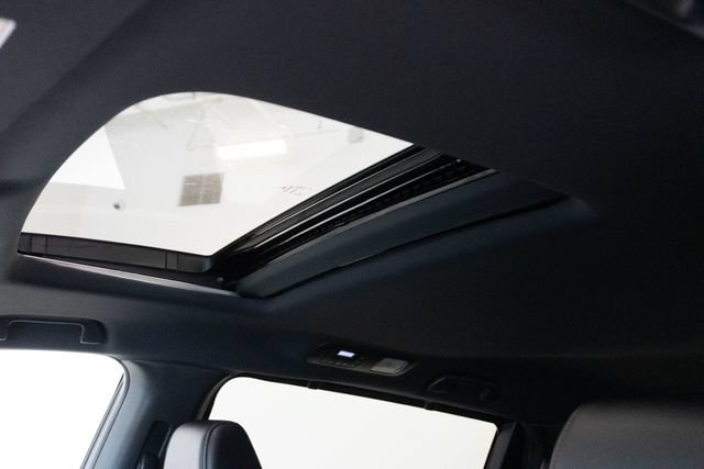 Used 2025 Honda Odyssey Sport-L image 4