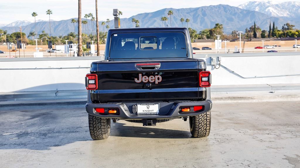 New 2026 Jeep Gladiator Mojave image 8