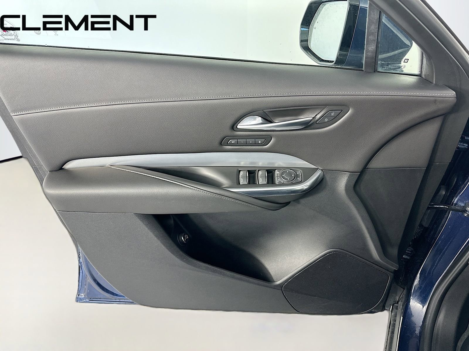 Used 2021 Cadillac XT4 Premium Luxury w/ Sun And Sound Package image 29