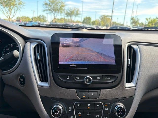 Used 2024 Chevrolet Malibu LT FWD image 29