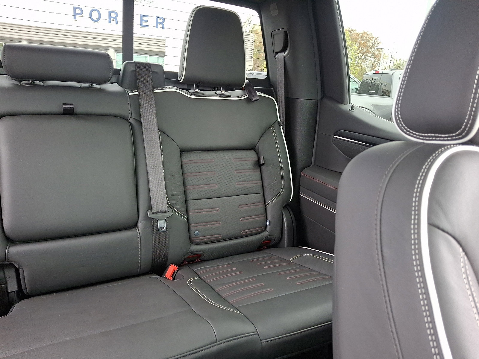 Used 2024 GMC Sierra 1500 AT4X image 19