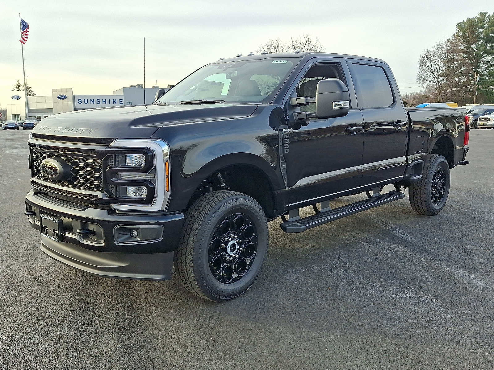 New 2026 Ford F350 XLT w/ XLT Premium Package image 3