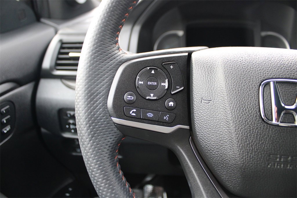 Used 2022 Honda Pilot TrailSport image 20