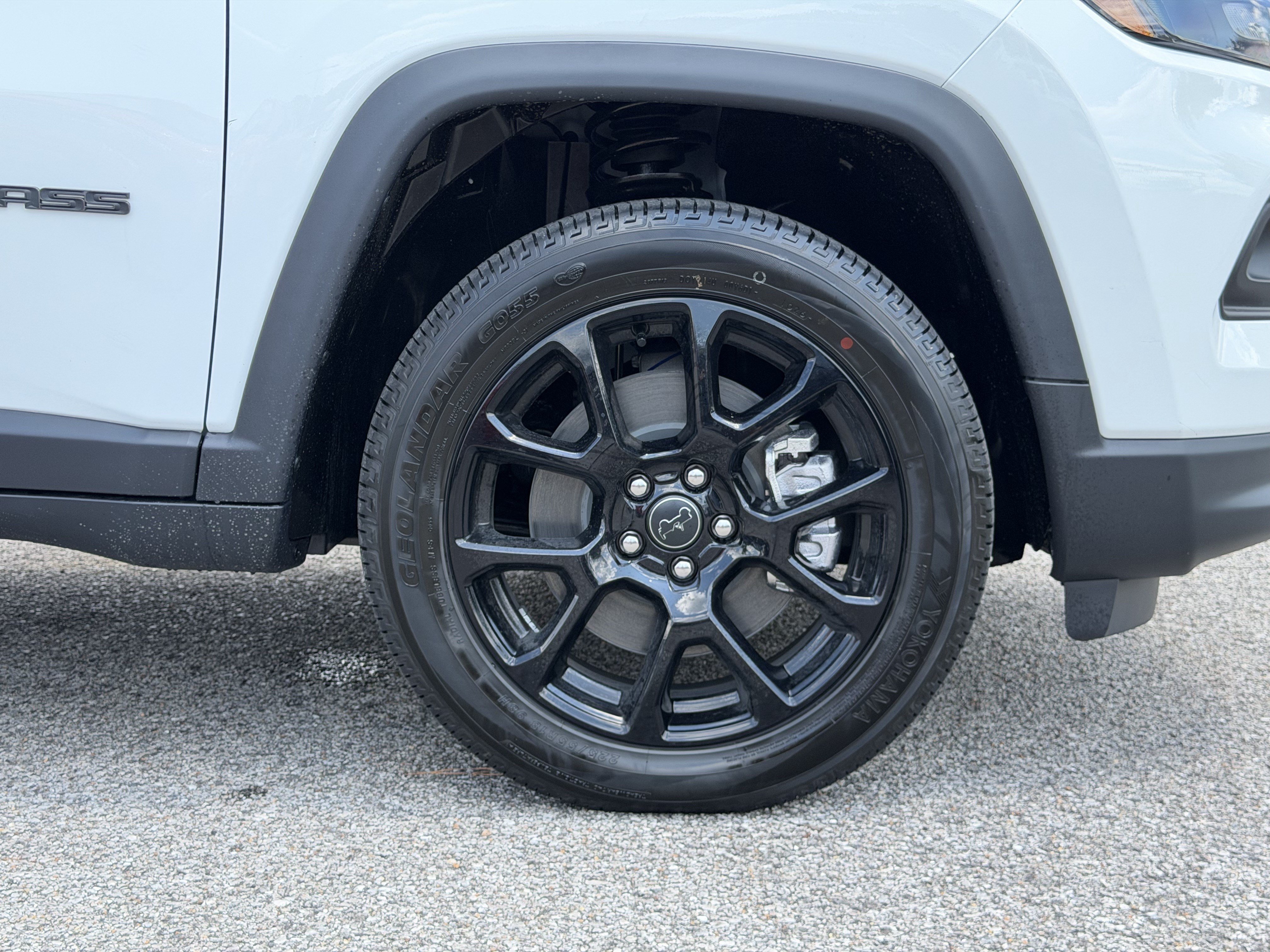New 2026 Jeep Compass Latitude AWD/4WD image 13