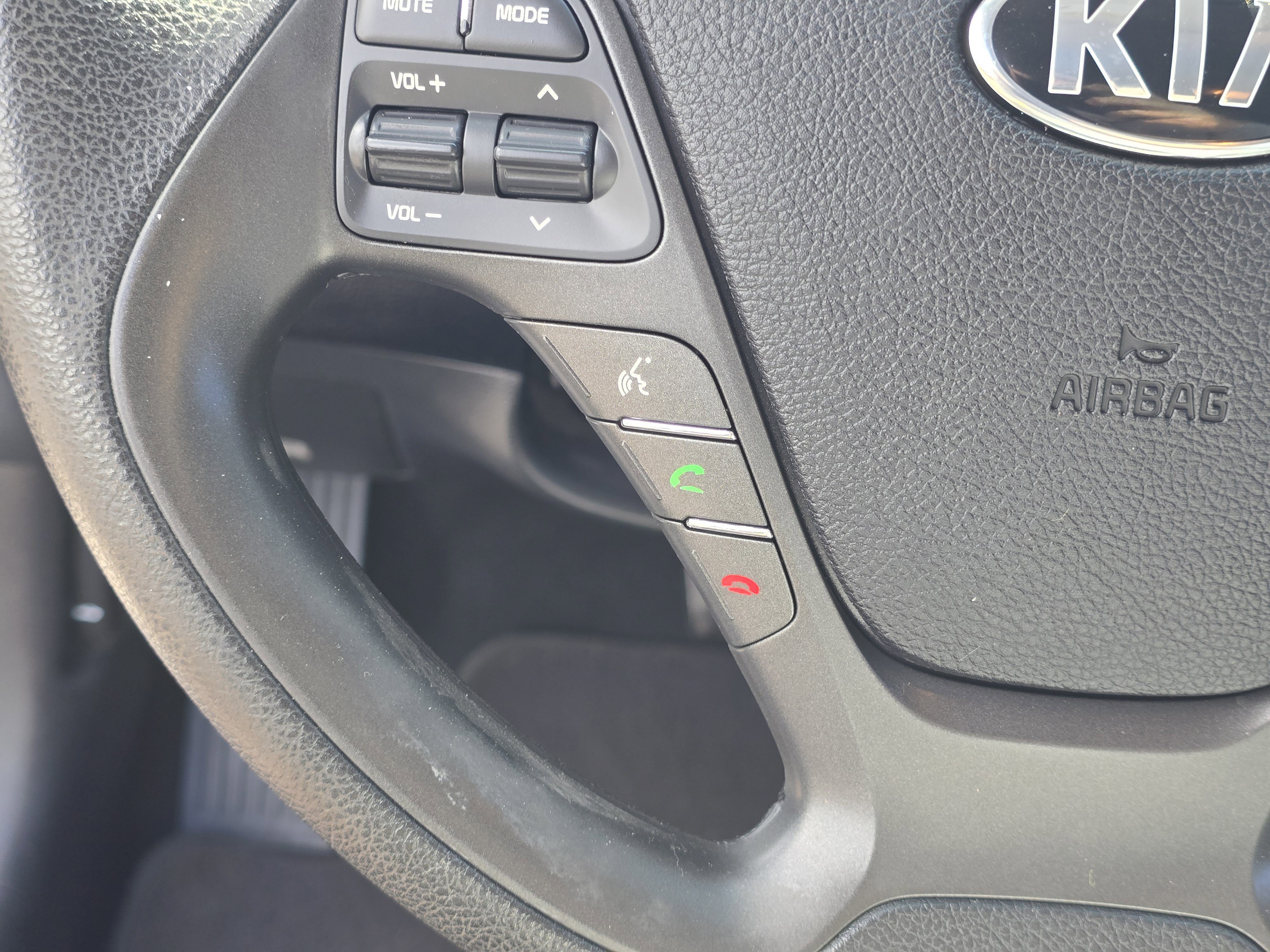 Used 2016 Kia Forte LX FWD image 29