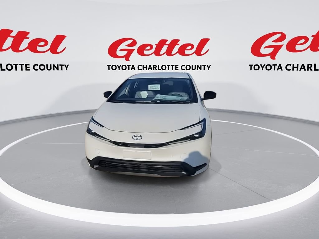 New 2026 Toyota Prius LE image 3