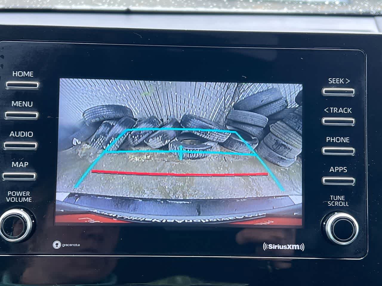 Used 2021 Toyota Camry SE AWD/4WD image 17