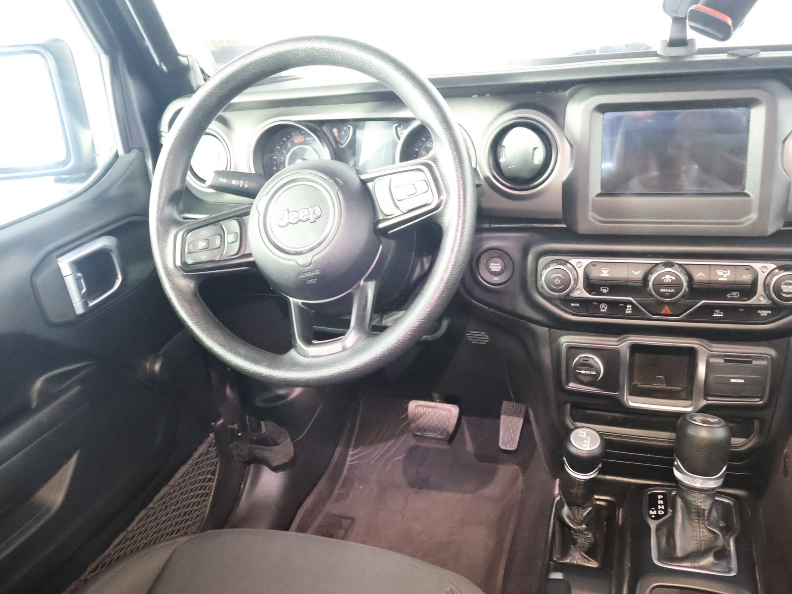 Used 2022 Jeep Wrangler Unlimited Sport AWD/4WD image 26