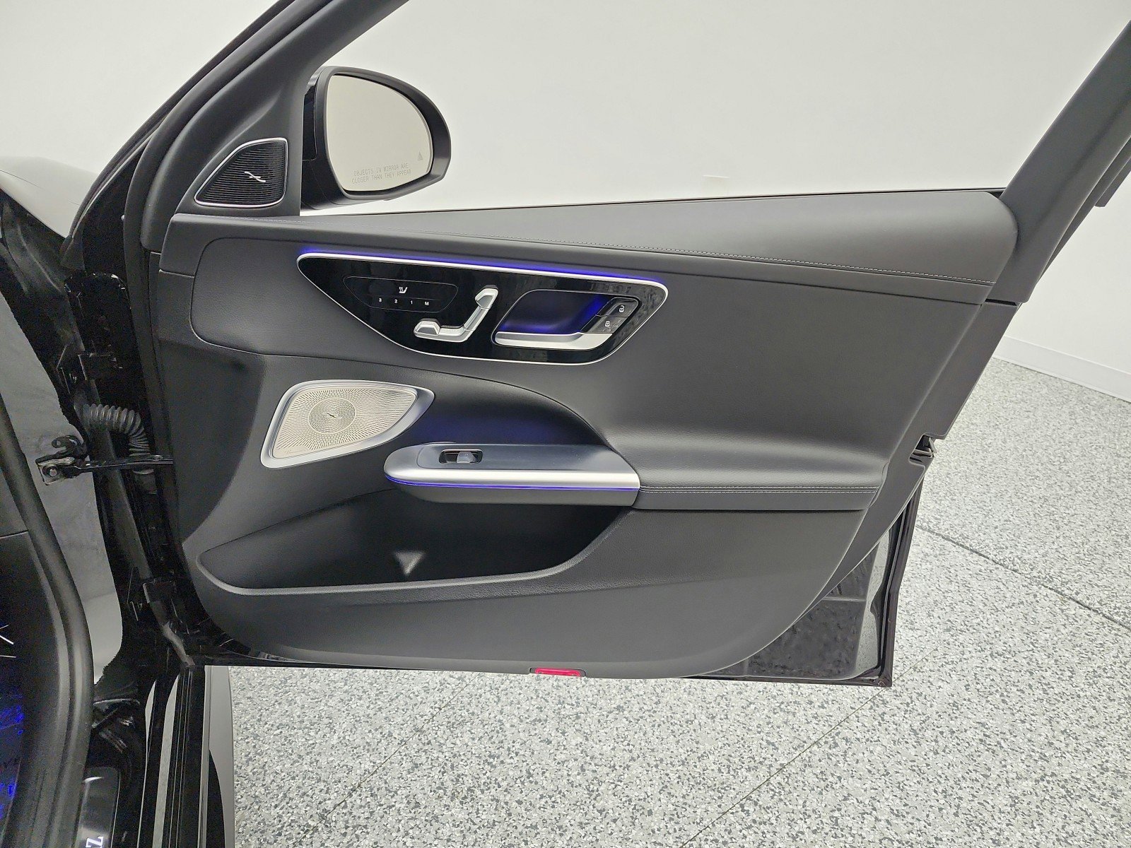 Used 2022 Mercedes-Benz C 300 Sedan image 27