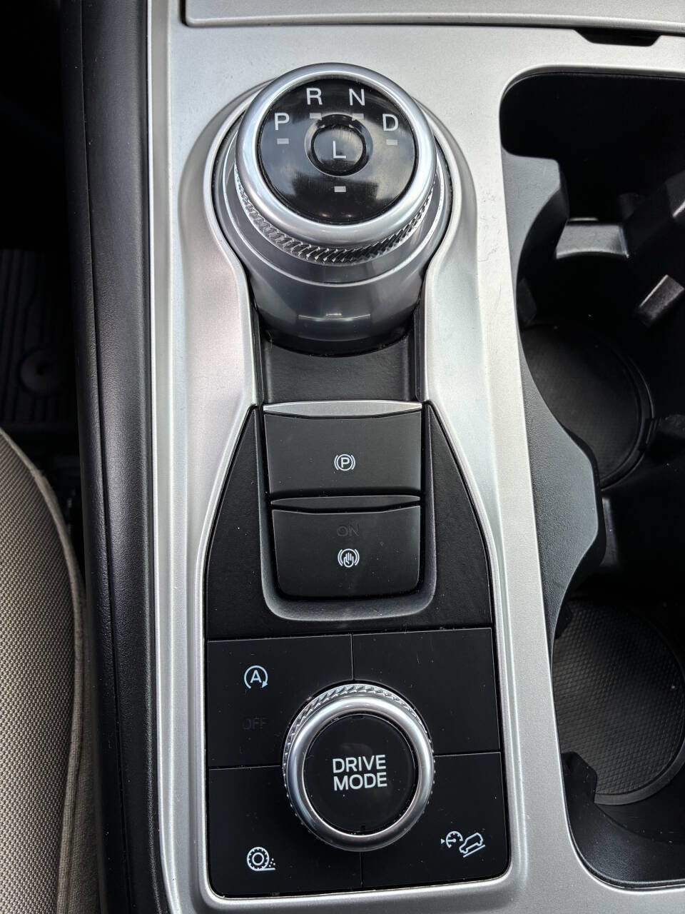 Used 2021 Ford Explorer 4WD image 24