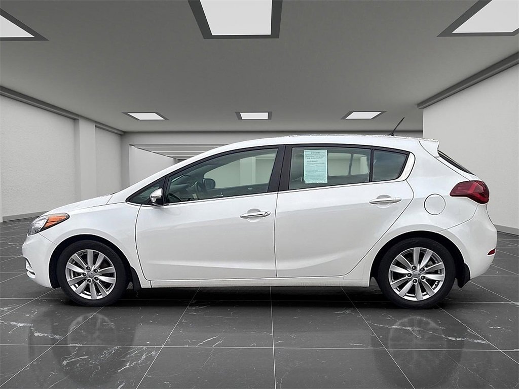 Used 2015 Kia Forte EX w/ EX Premium Package image 12