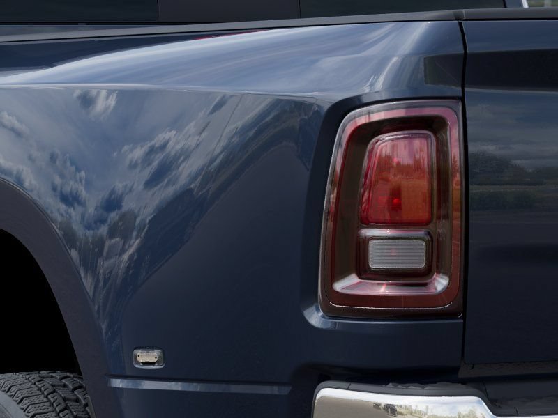 New 2026 RAM 3500 Tradesman AWD/4WD image 10